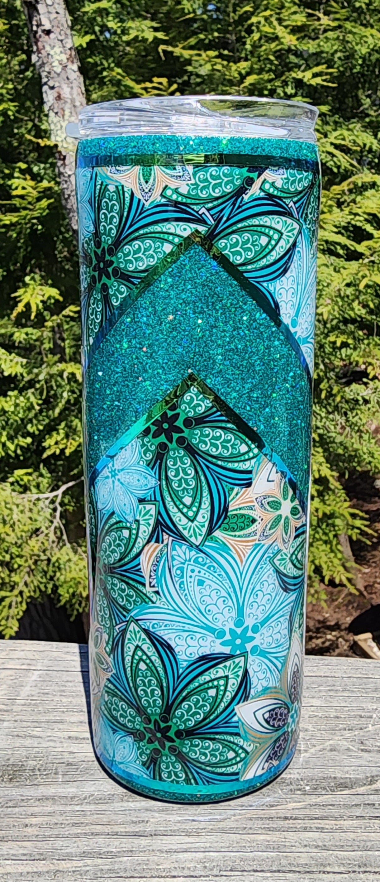 Dee - 20 oz Skinny Tumbler